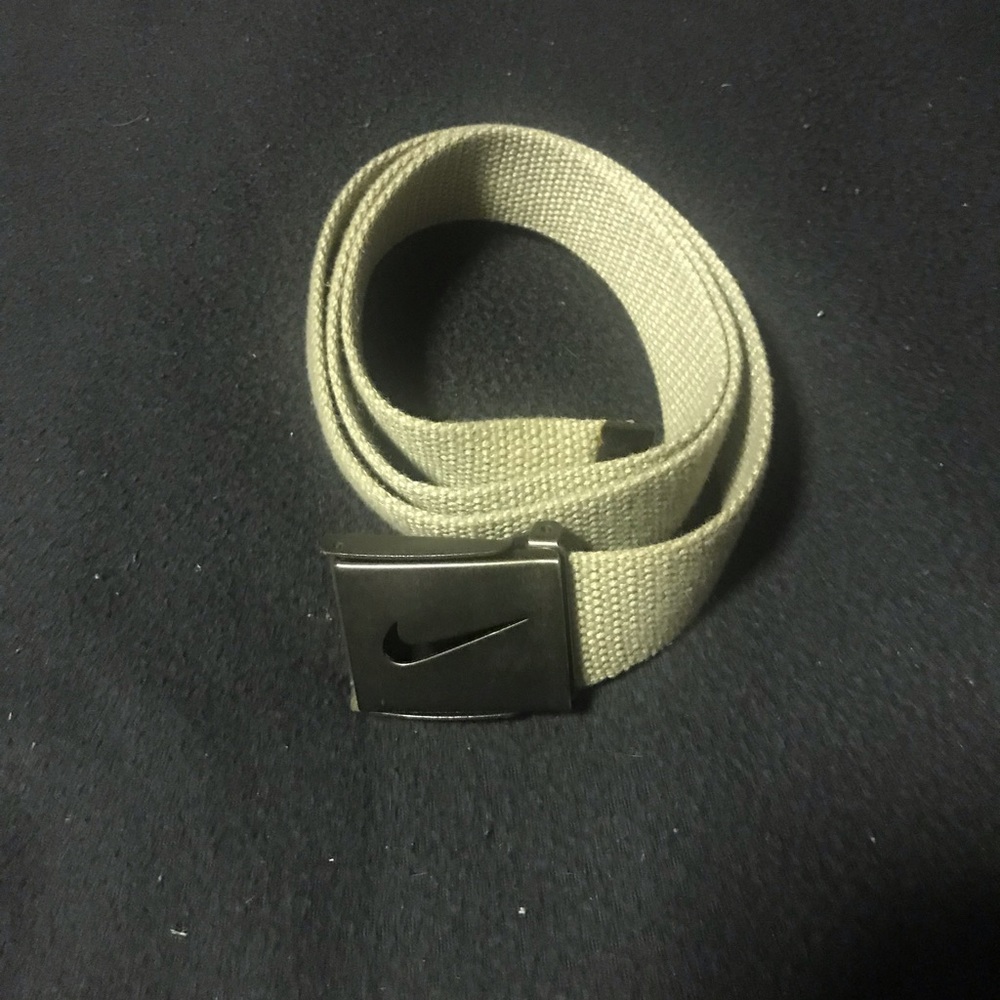 Nike belt